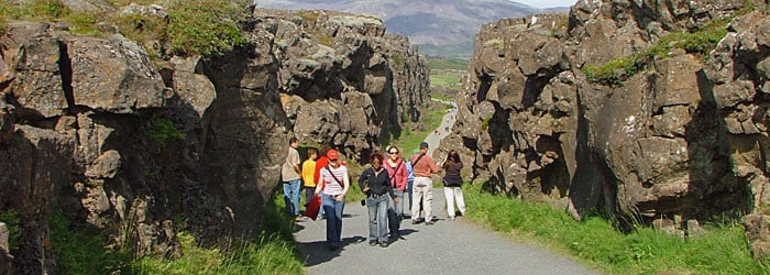 Students-in-Iceland-Jim-Mills-blog-header.jpg